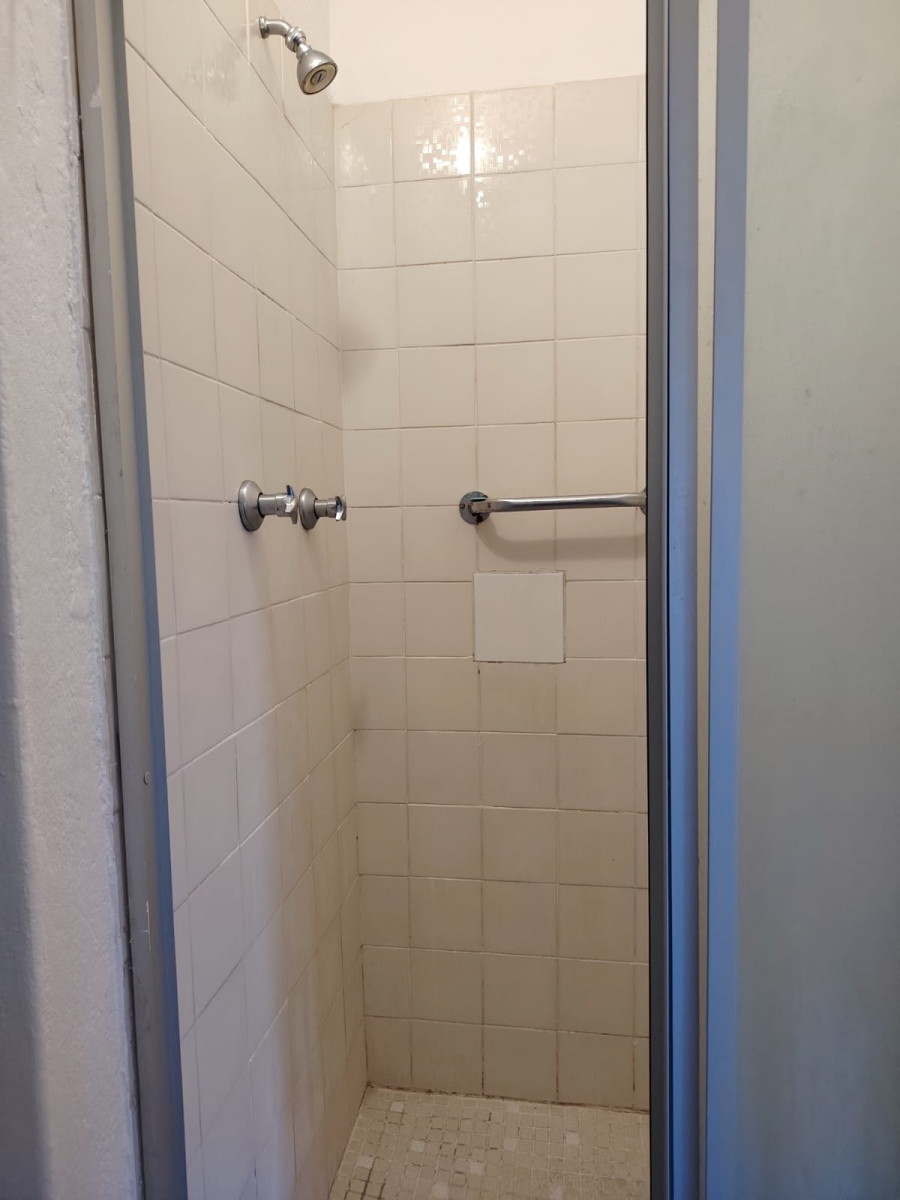 To Let 1 Bedroom Property for Rent in Van Der Stel Western Cape
